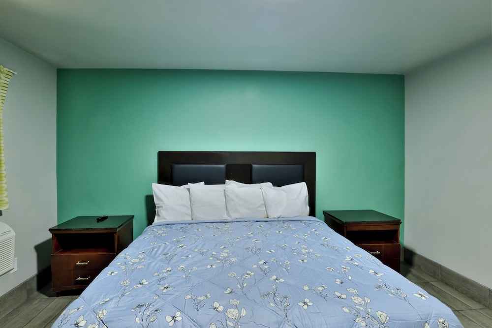 El Tejas Motel - photo 8