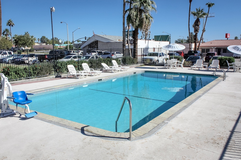 Red Roof Inn Blythe - photo 27
