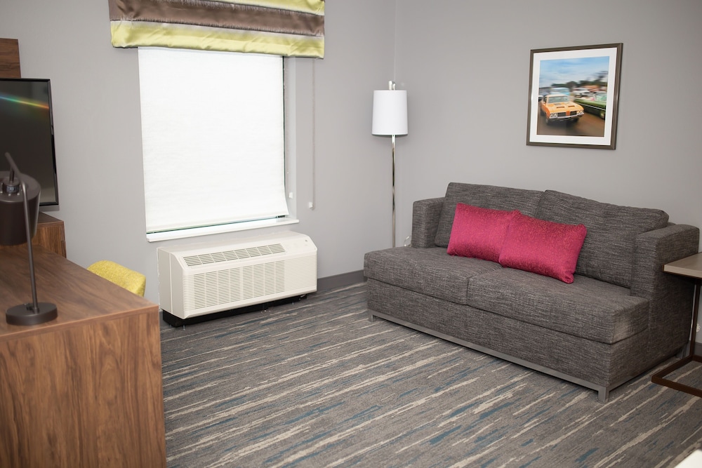 Hampton Inn & Suites Dundee - photo 9
