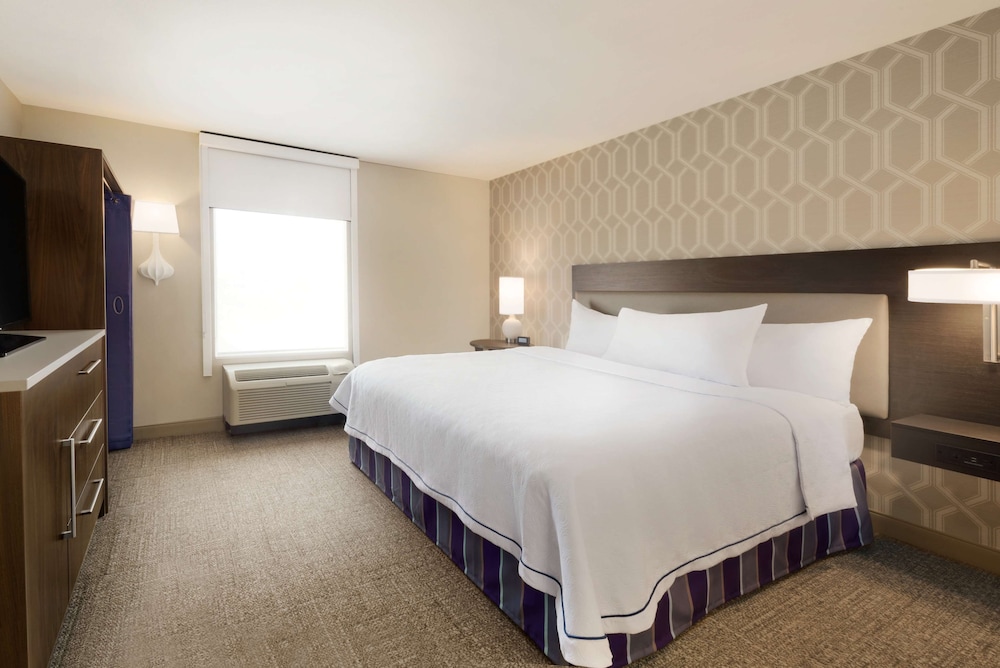 Home2 Suites by Hilton Menomonee Falls Milwaukee - photo 10