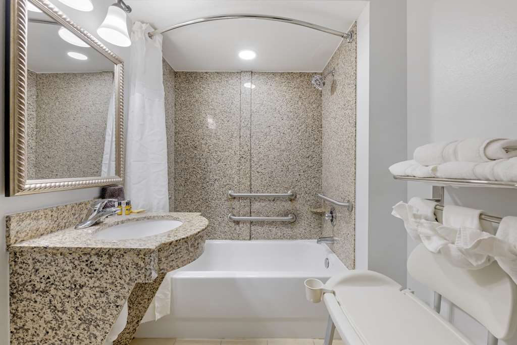 Best Western Plus First Coast Inn & Suites - photo 37