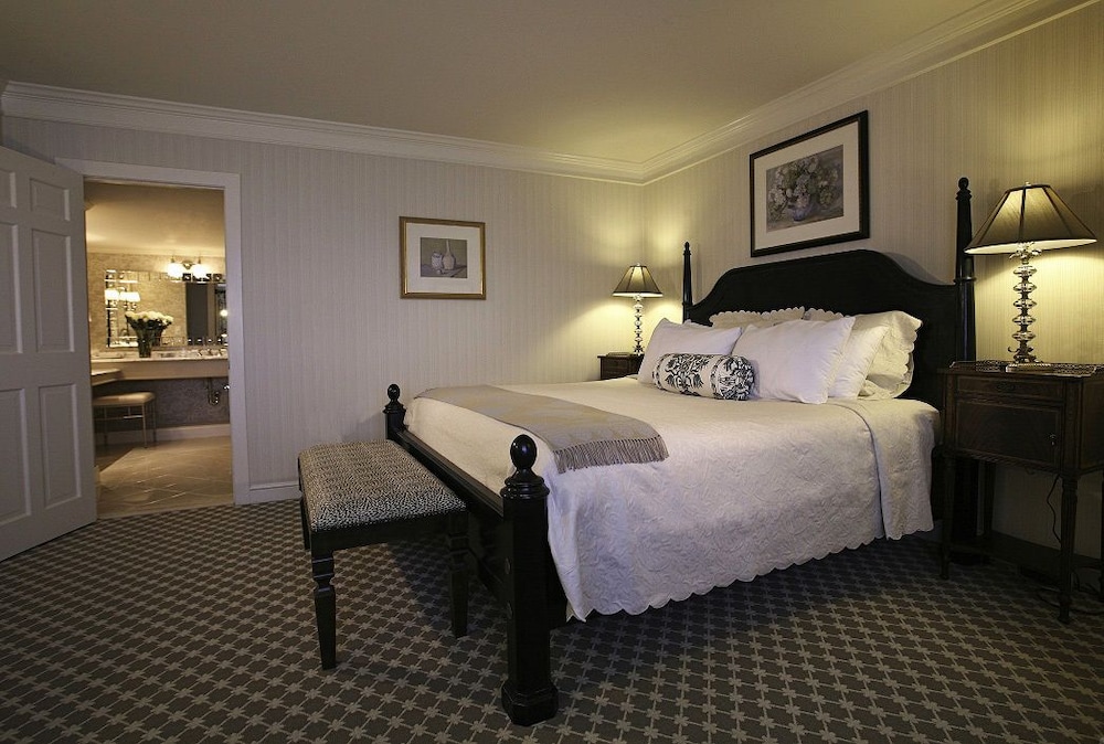Saybrook Point Resort & Marina - photo 8