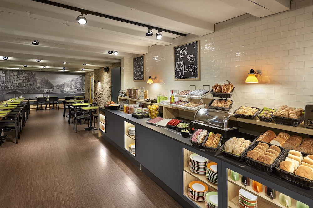 מזון ומשקאות