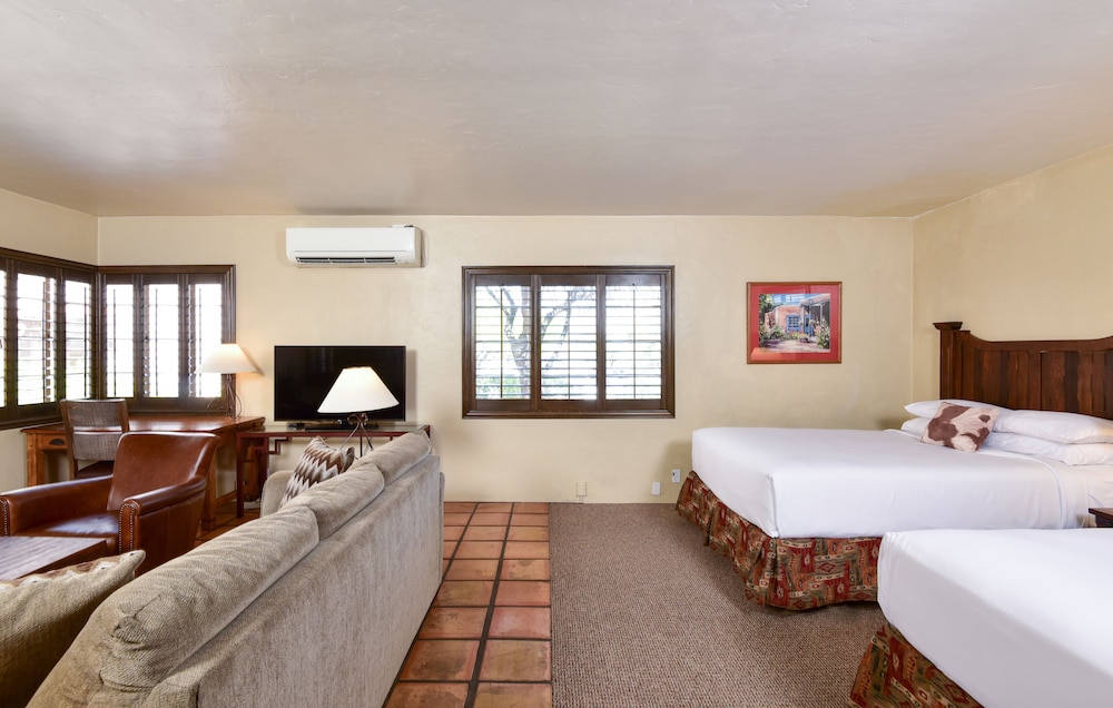 Lodge on the Desert - photo 52
