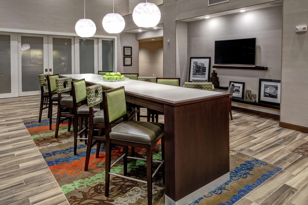 Hampton Inn & Suites Culpeper - featured photo