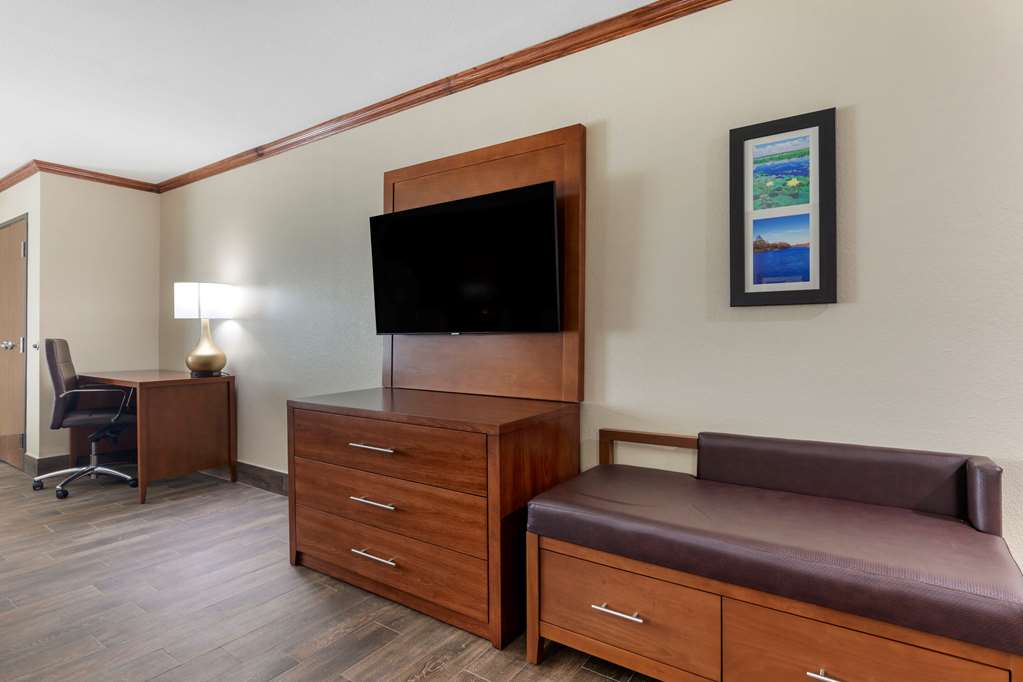 Comfort Suites West Monroe near Ike Hamilton Expo Center - photo 22