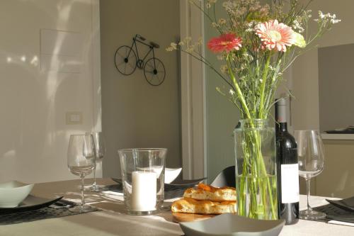 Holiday Vibes — 4-Star Luxury Hotel in Pisa, Italy