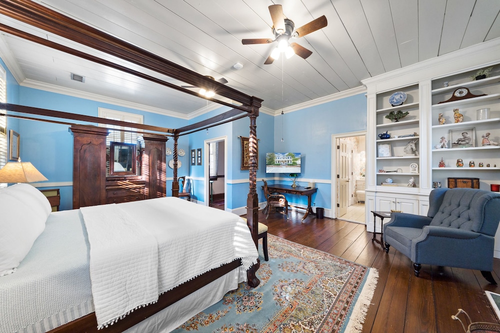 The Inn on North Jefferson - photo 11