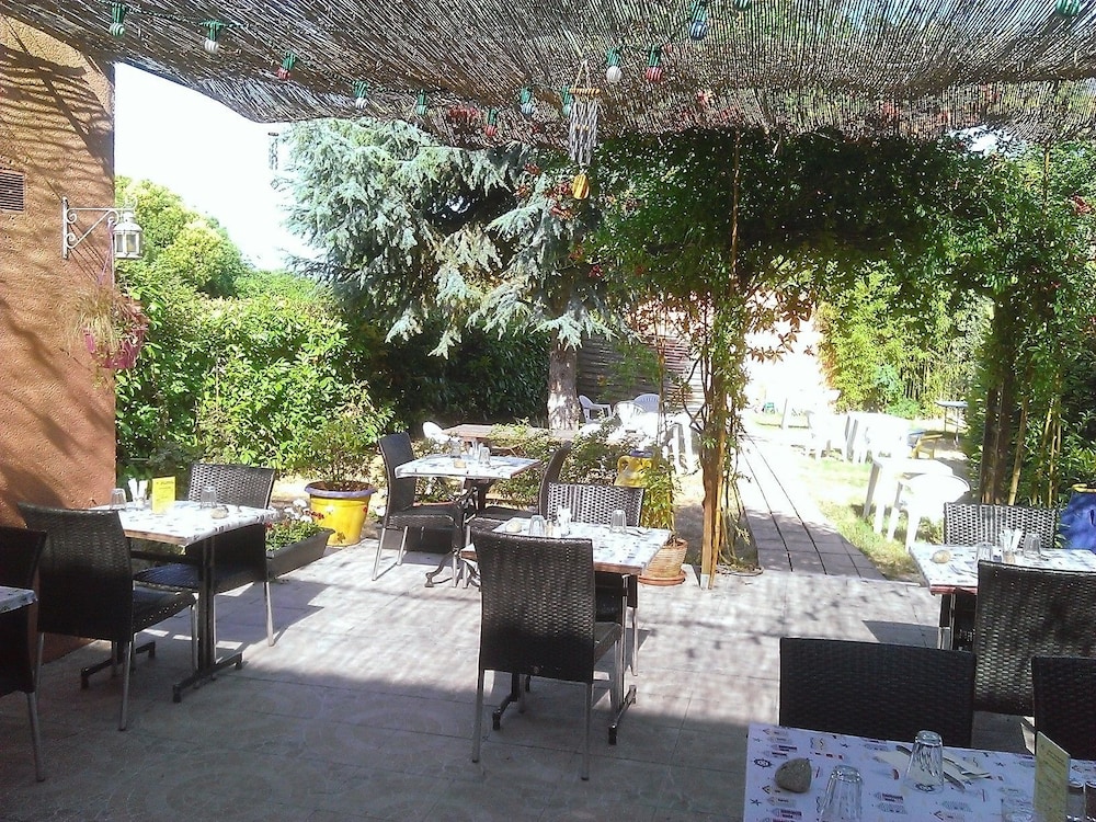 Hôtel Amaya — hotel in Carbon-Blanc