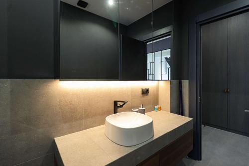Stylish 3BR Duplex in Avlabari By Wehost