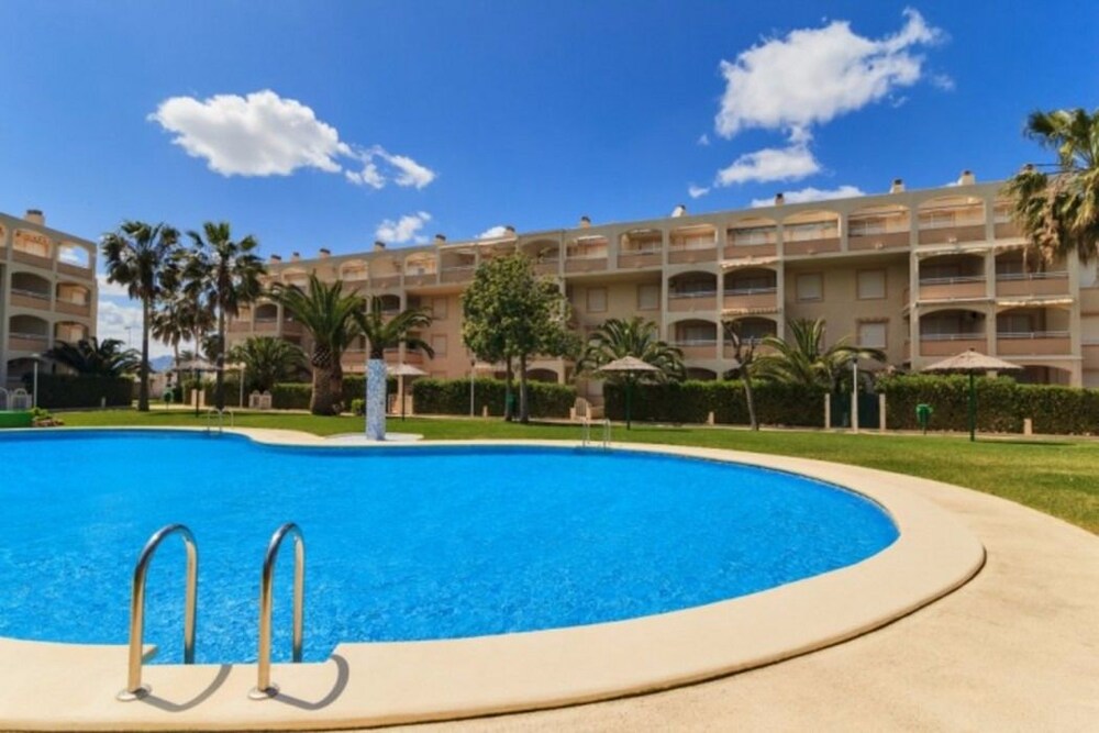 Anacasa Bahia de Denia Les Marines AP2111 — 4-Star Luxury Hotel in Denia, Spain