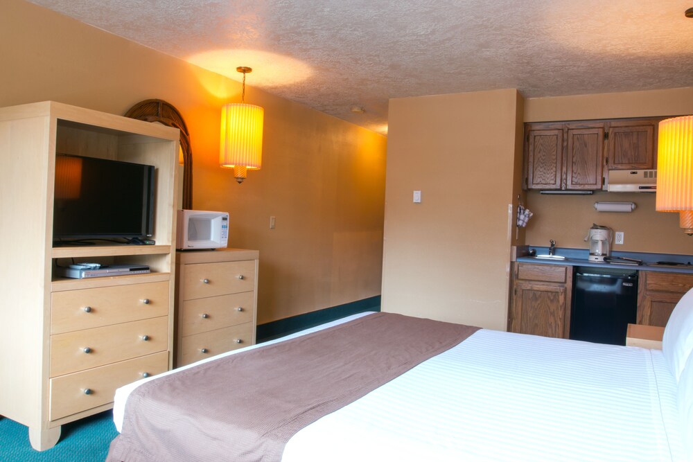 Hi Tide Oceanfront Inn - photo 15