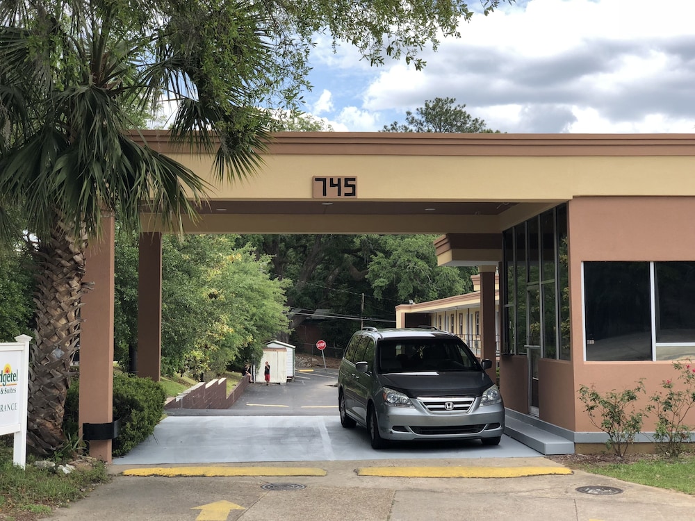 OYO Hotel Tallahassee Downtown - photo 12