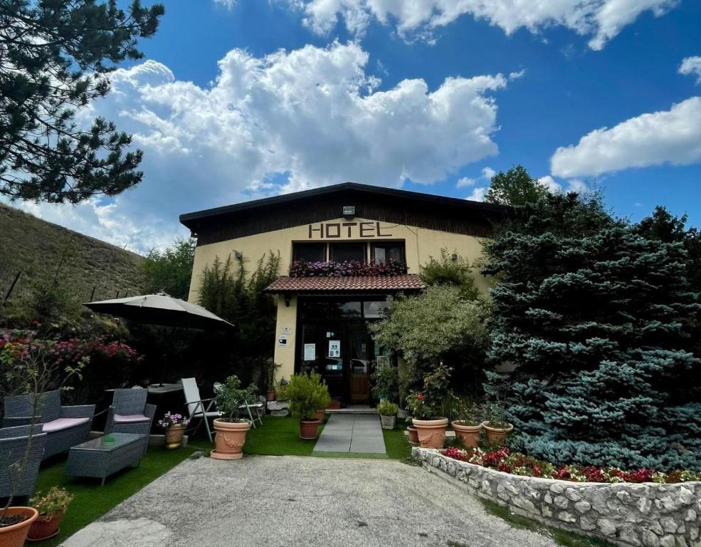 Hotel La Panoramica 89 in Pescasseroli, Italy