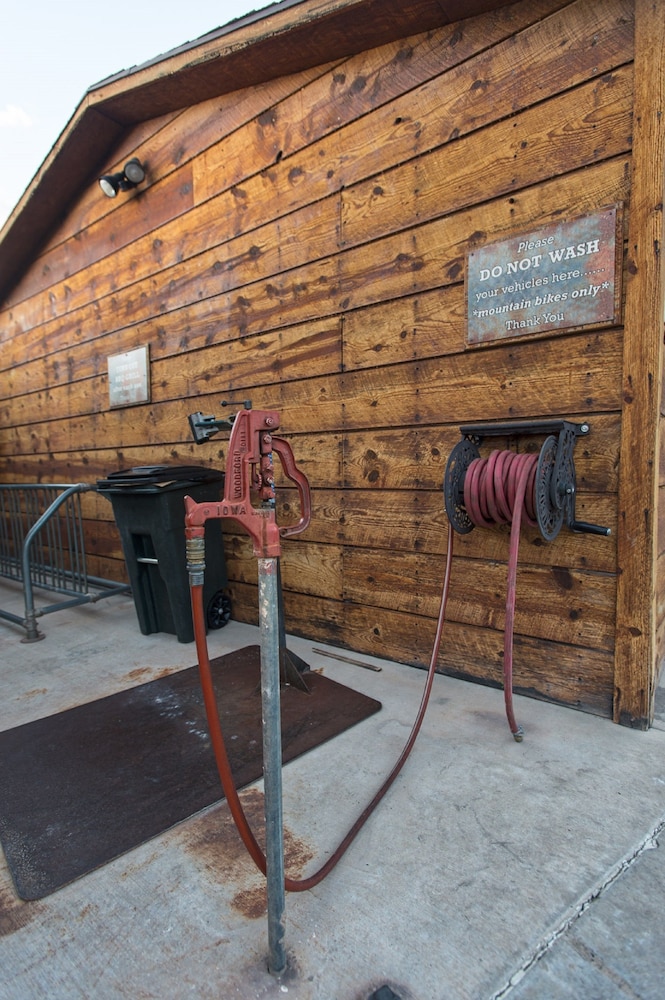 Red Stone Inn - photo 25