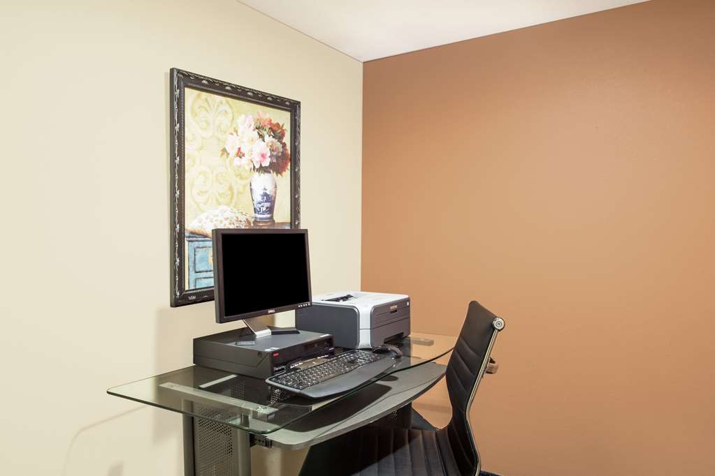 Days Inn & Suites by Wyndham Thibodaux - photo 62