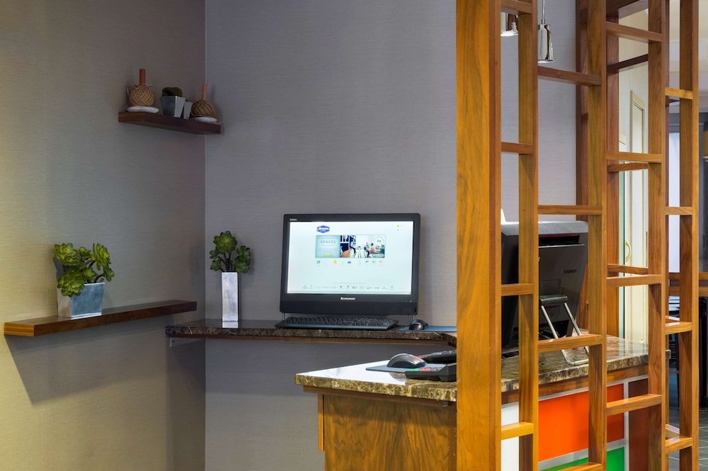 Hampton Inn Manhattan Chelsea - photo 28