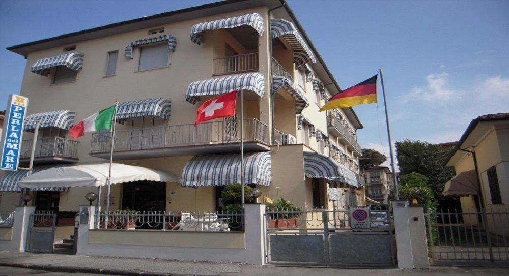 Hotel Perla Del Mare in Camaiore, Italy