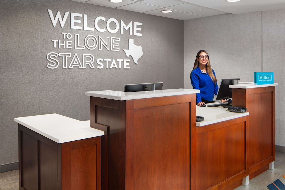 Hampton Inn & Suites El Paso Airport - photo 5