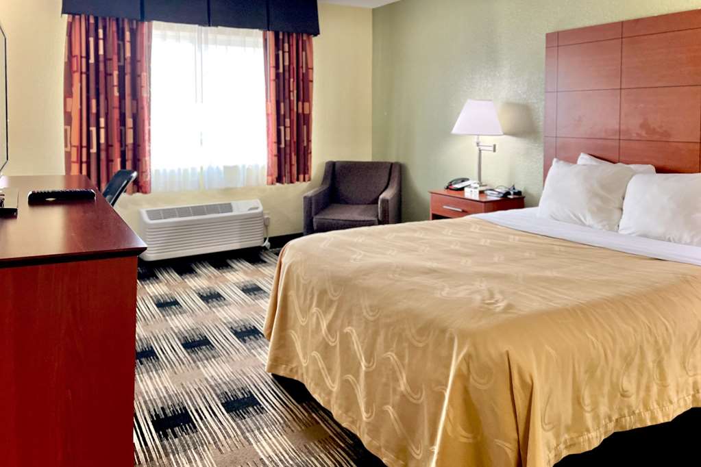 Comfort Inn and Suites Wisconsin Dells Downtown Area Newly Renovated 2026 - photo 44