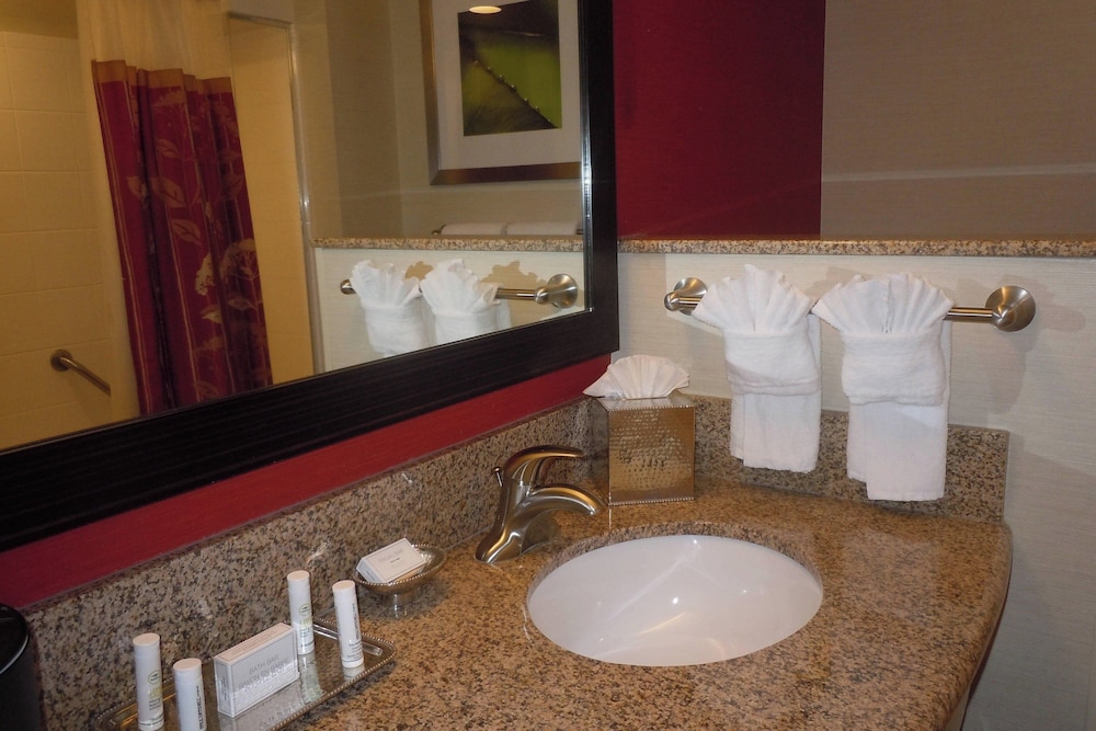 Courtyard Marriott Vicksburg - photo 14
