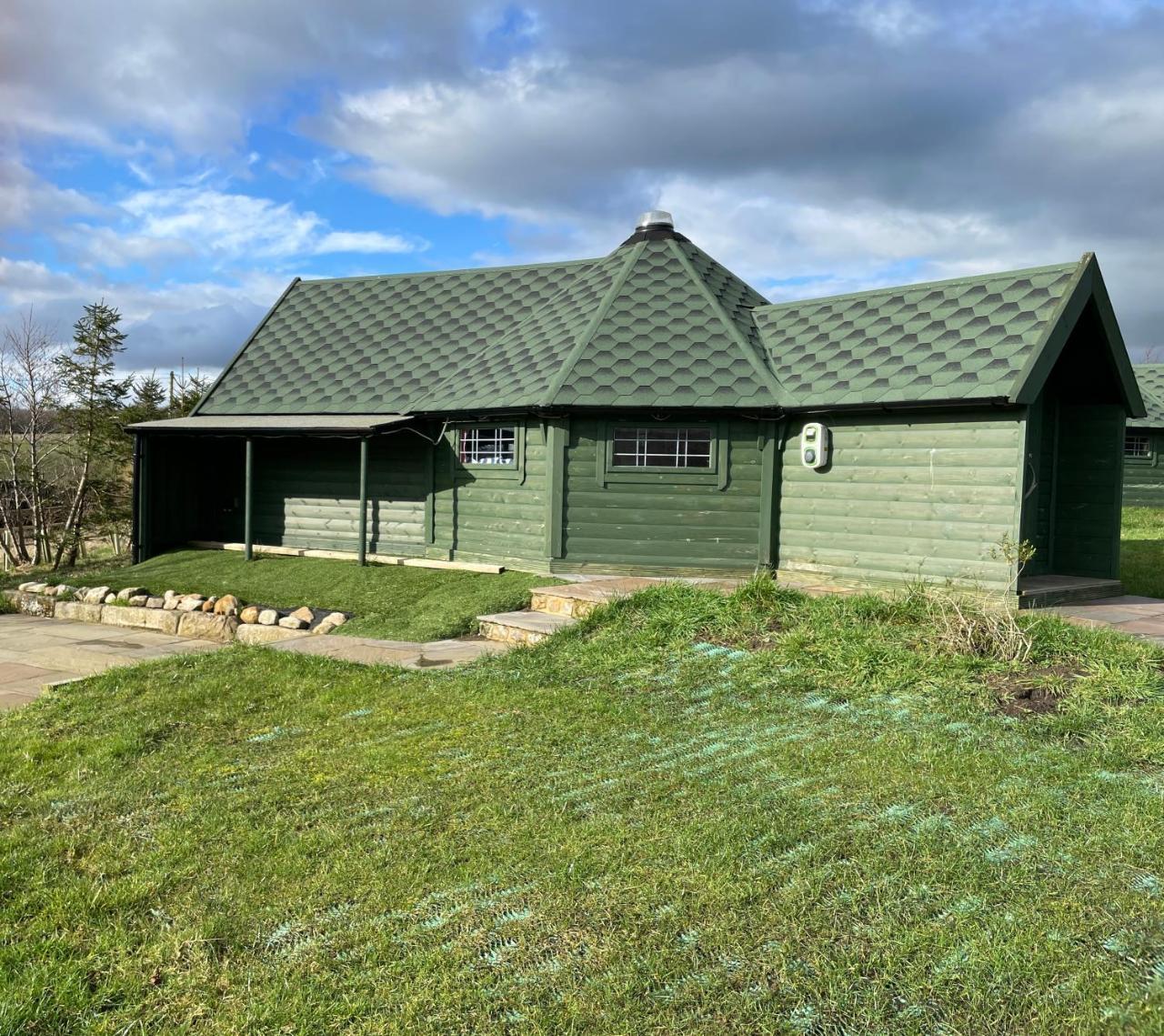 Holly Tree Glamping Cabins