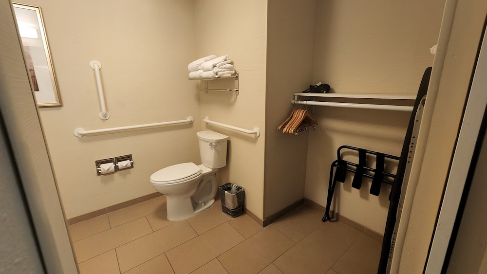 Staybridge Suites Denver Downtown by IHG - photo 39