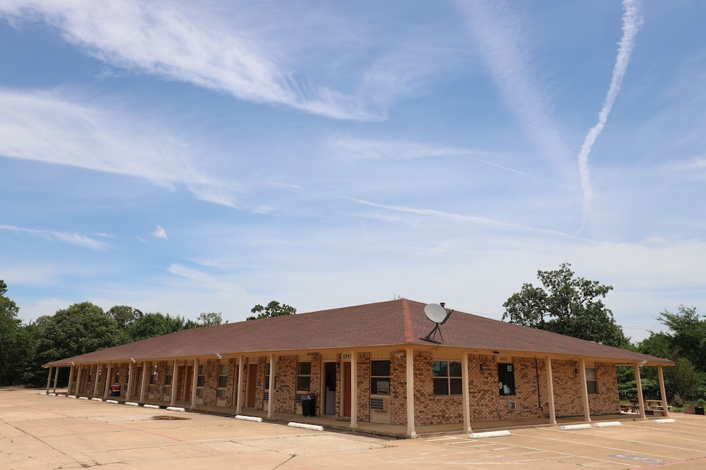Van Inn - photo 18