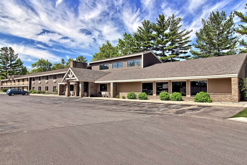 Blossom Hotel & Suites Traverse City - photo 53