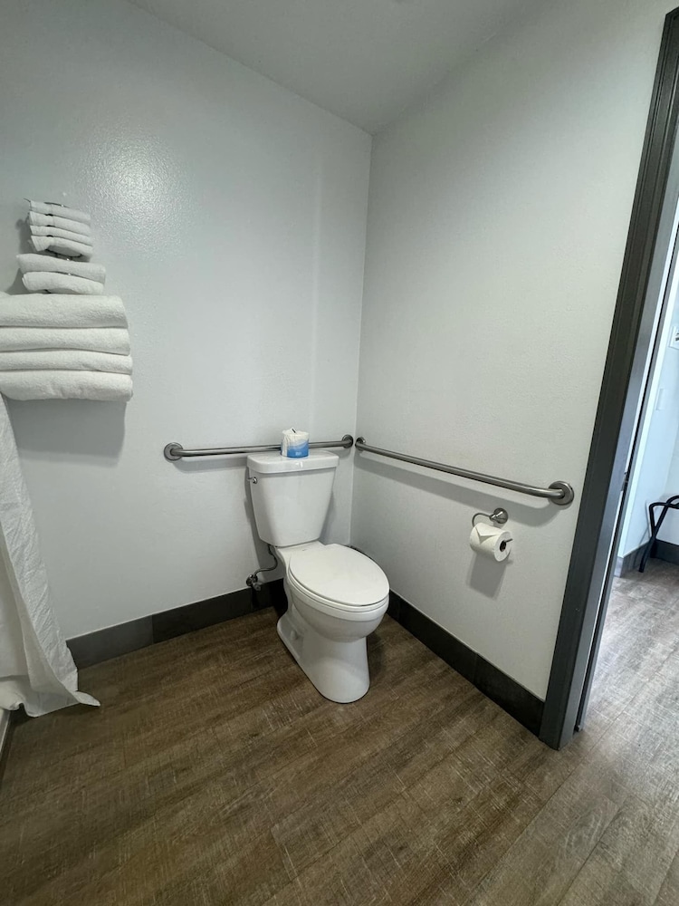 Sunset Oceanfront Lodging - photo 94