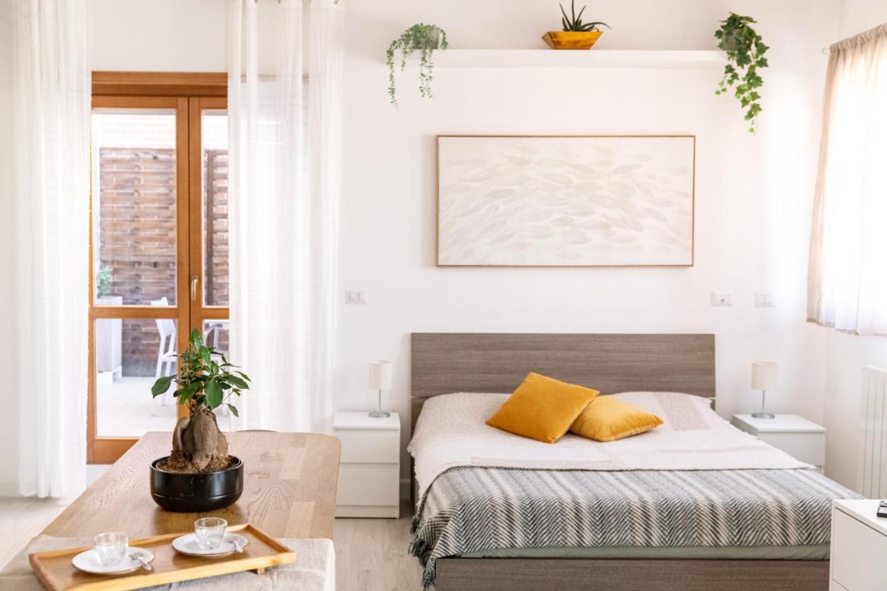 Loft Con Terrazzo 3 Min Dalle Autostrade by Followgreenhouserome — 4-Star Luxury Hotel in Rome, Italy