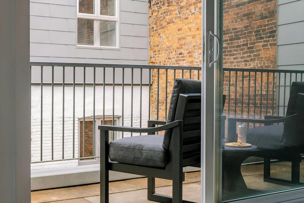 Penny Lane by Sonder — 4-Star Luxury Hotel in Montreal, Canada