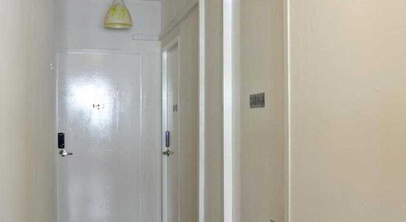 Plush Pods - last minute hotel in Singapore