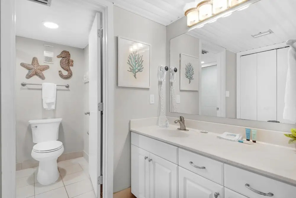 Edgewater Tower 2 408 - photo 15