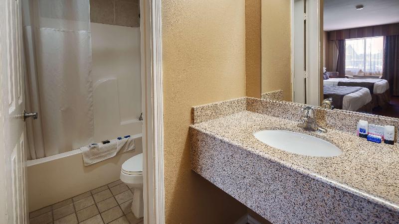 Americas Best Value Inn & Suites Sonora - photo 7