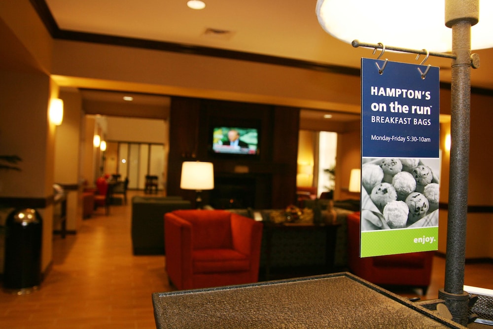 Hampton Inn & Suites Folsom - photo 50