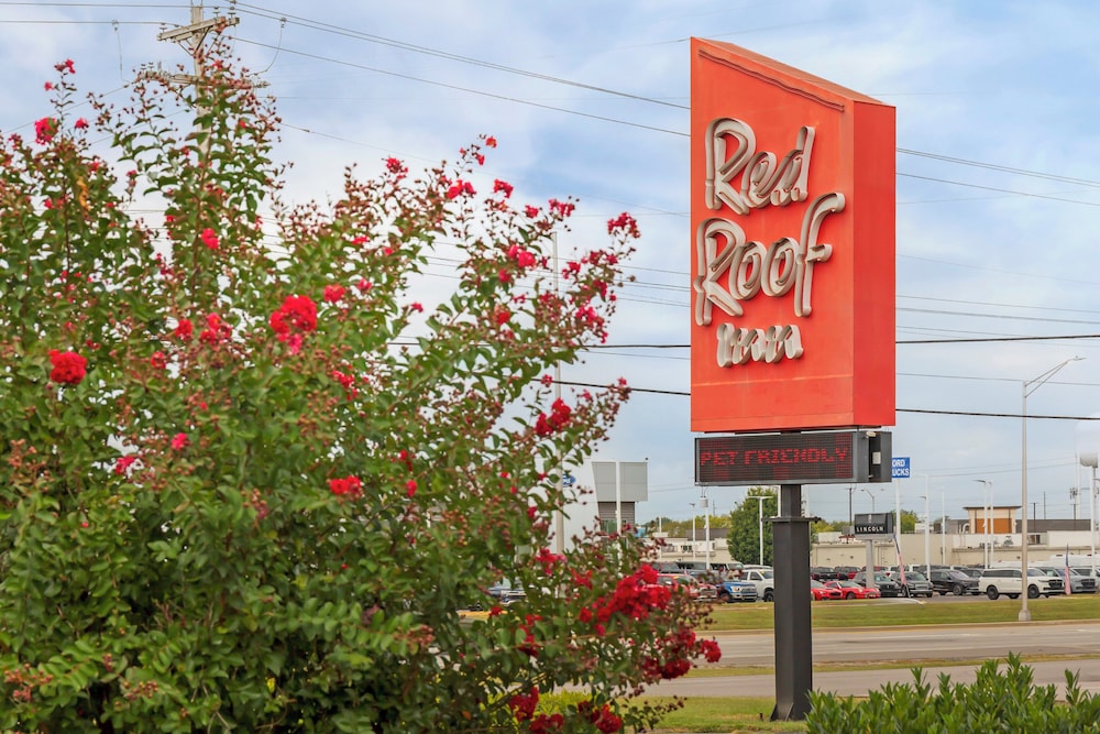 Red Roof Inn Bowling Green - photo 36