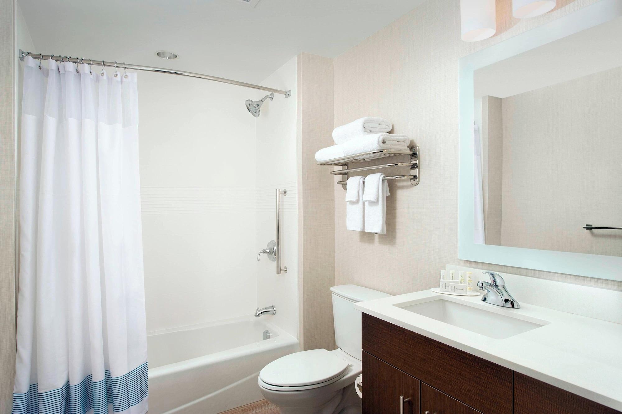 TownePlace Suites by Marriott Alexandria Fort Belvoir - photo 26