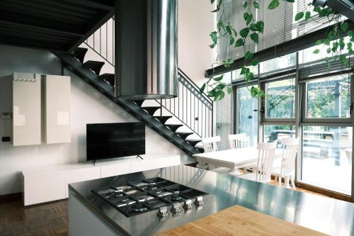 ComeCasa Glamourous Apt Porta Romana — 4-Star Luxury Hotel in Milan, Italy