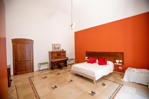 Suite 175 — 4-Star Luxury Hotel in Bari, Italy