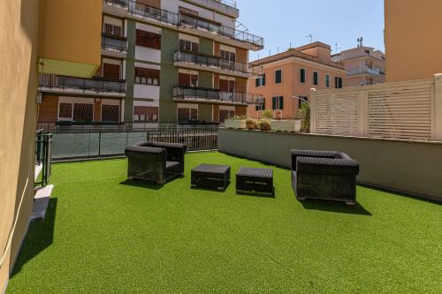 Appia Antica Park Apartment with Terrace — 4-Star Luxury Hotel in Rome, Italy