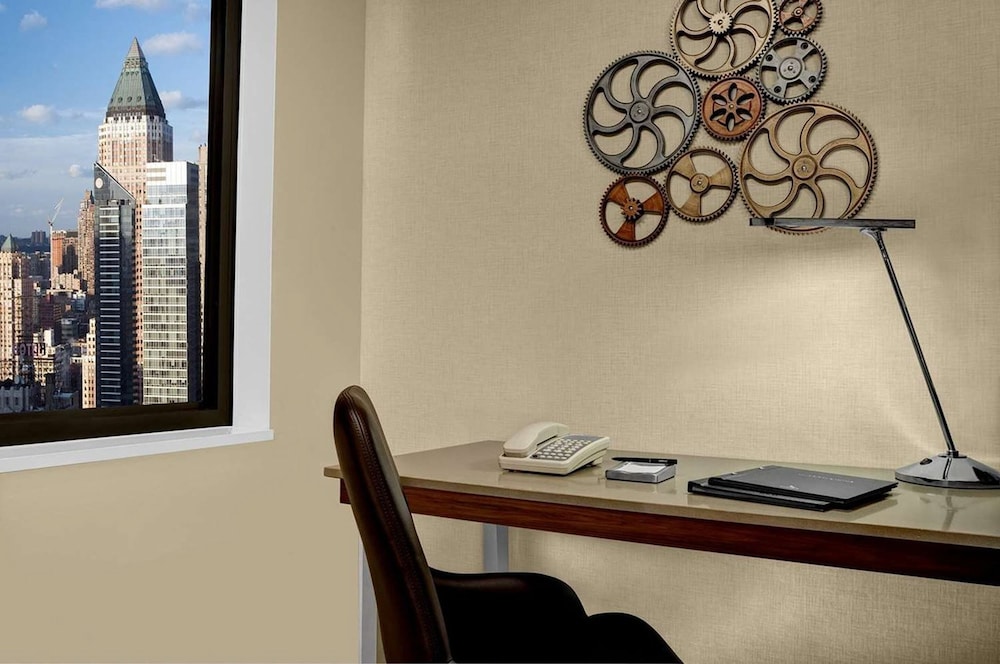 Hilton New York Times Square - photo 6