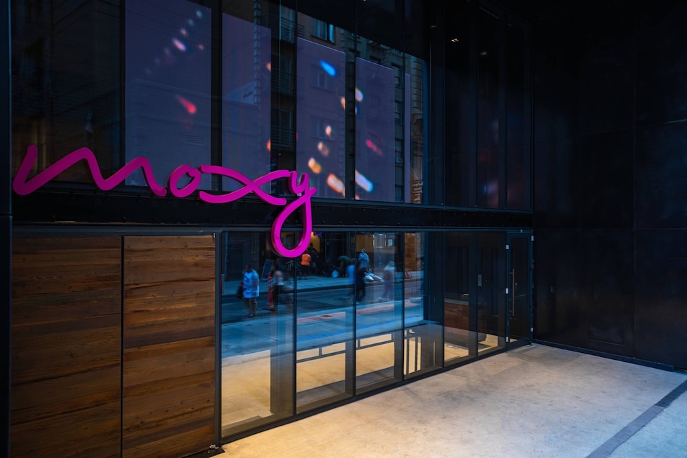 Moxy NYC Downtown - photo 64