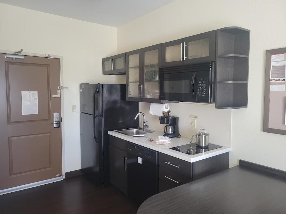 Candlewood Suites Smyrna Nashville by IHG - photo 12