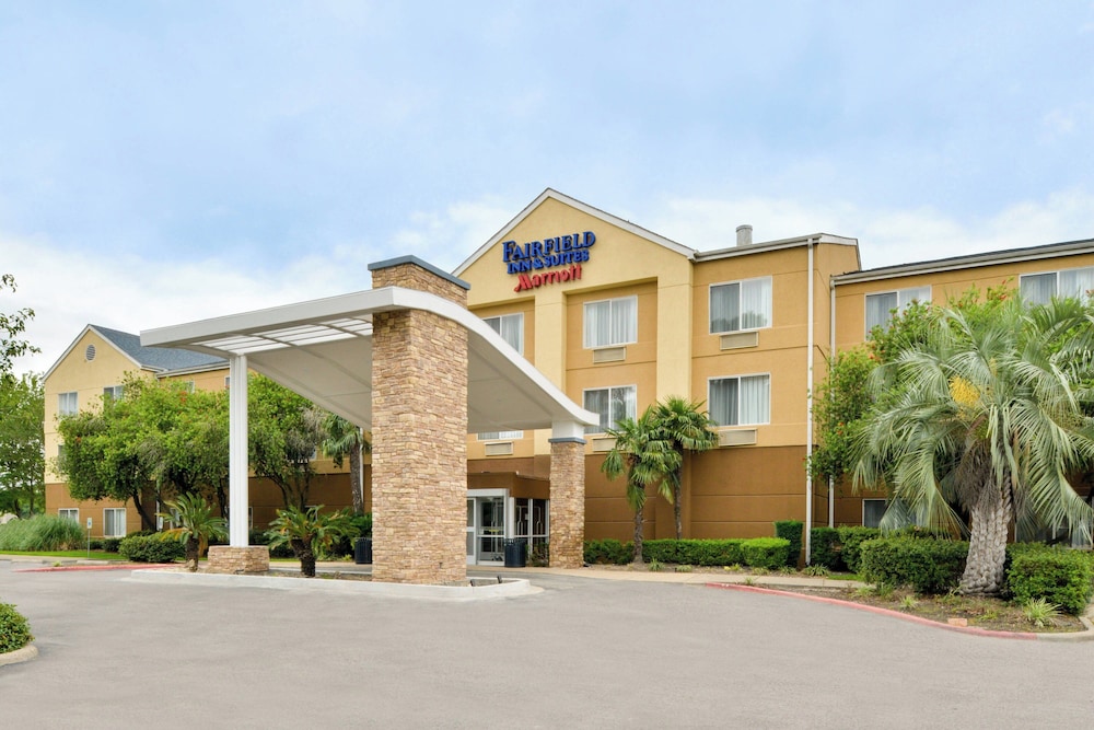 Fairfield Inn & Suites By Marriott Beaumont - photo 45