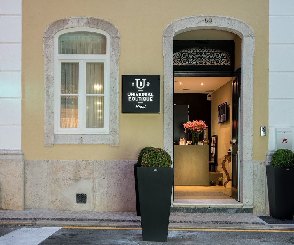 Universal Boutique Hotel in Figueira Da Foz, Portugal