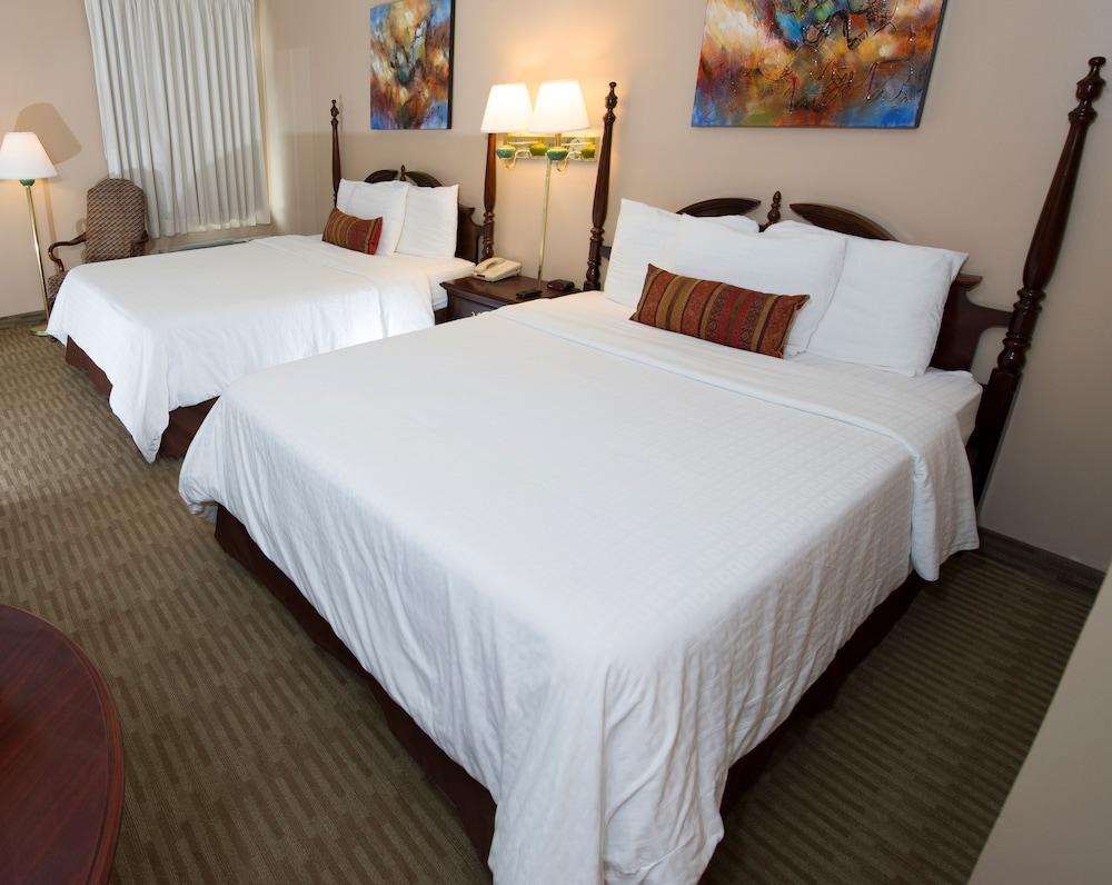 Cumberland Inn & Museum - photo 8