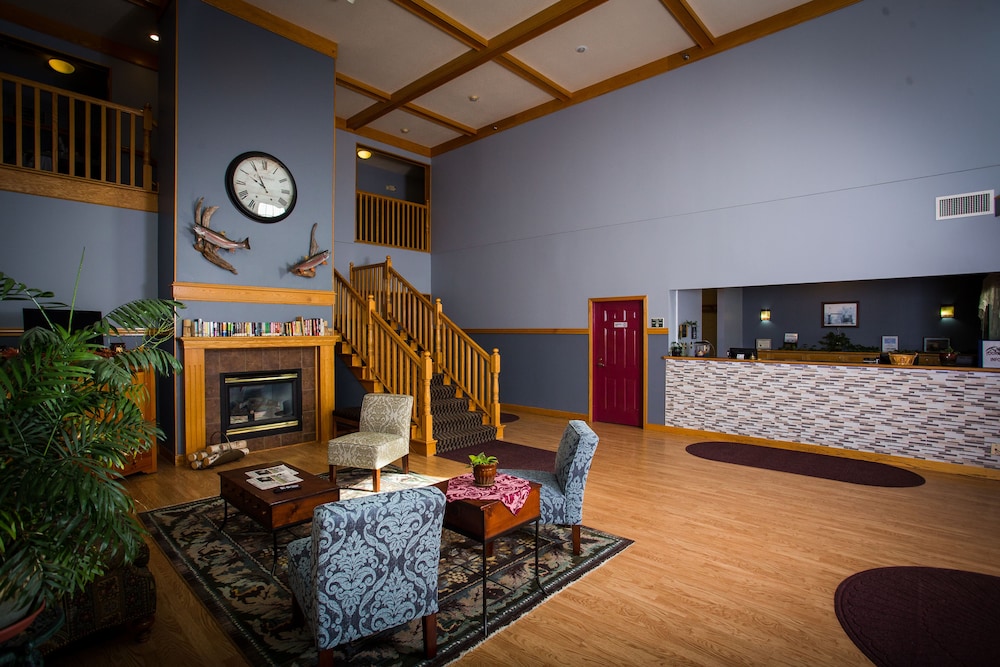 Chisholm Inn & Suites - photo 2