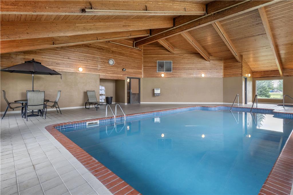 SureStay Plus Hotel by Best Western Litchfield - photo 10