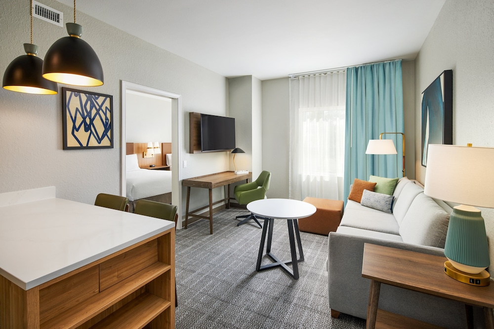 Staybridge Suites Auburn University Area by IHG - photo 8